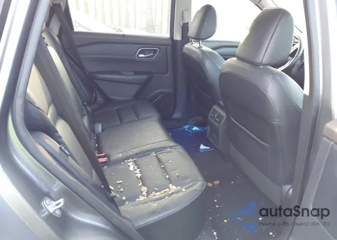 2021 Nissan Rogue Sv Fwd z USA, uszkodzony, nr VIN 5N1AT3BA7MC823401